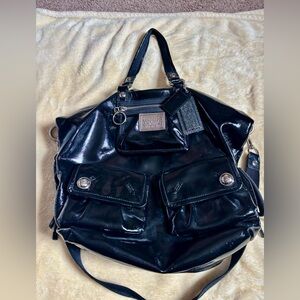 Vintage Coach Poppy Patent Leather Black Shoulder Bag